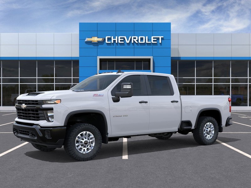 Chevrolet Silverado 2500HD Vehicle Full-screen Gallery Image 2
