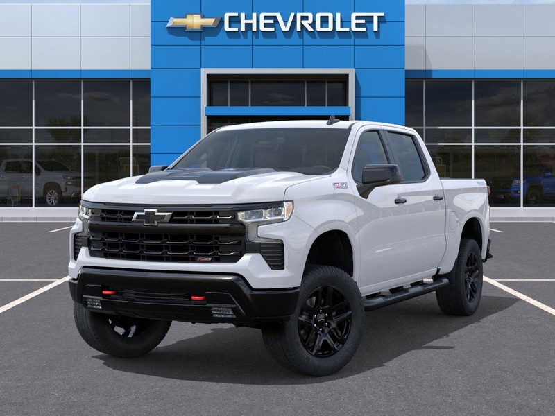 Chevrolet Silverado 1500 Vehicle Full-screen Gallery Image 6