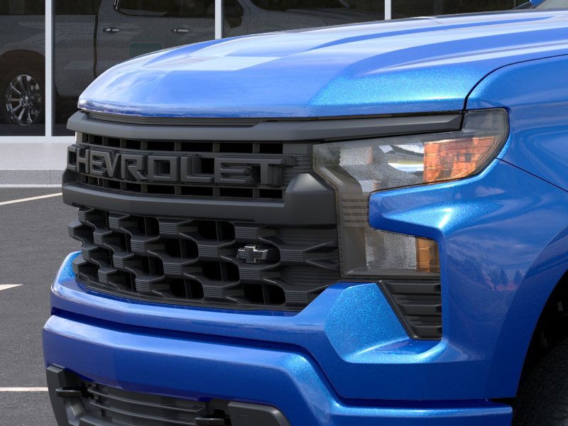 Chevrolet Silverado 1500 Vehicle Full-screen Gallery Image 13