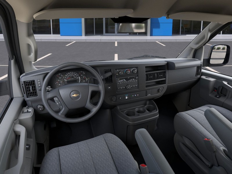 Chevrolet Express Cargo Van Vehicle Full-screen Gallery Image 15