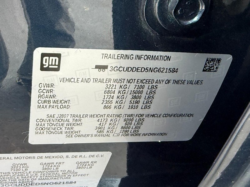 Chevrolet Silverado 1500 Vehicle Full-screen Gallery Image 23