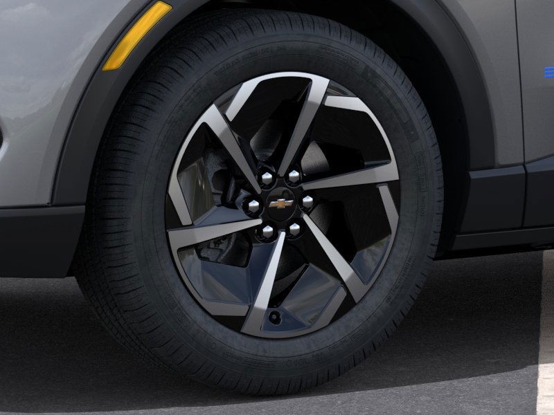 Chevrolet Equinox EV Vehicle Full-screen Gallery Image 9