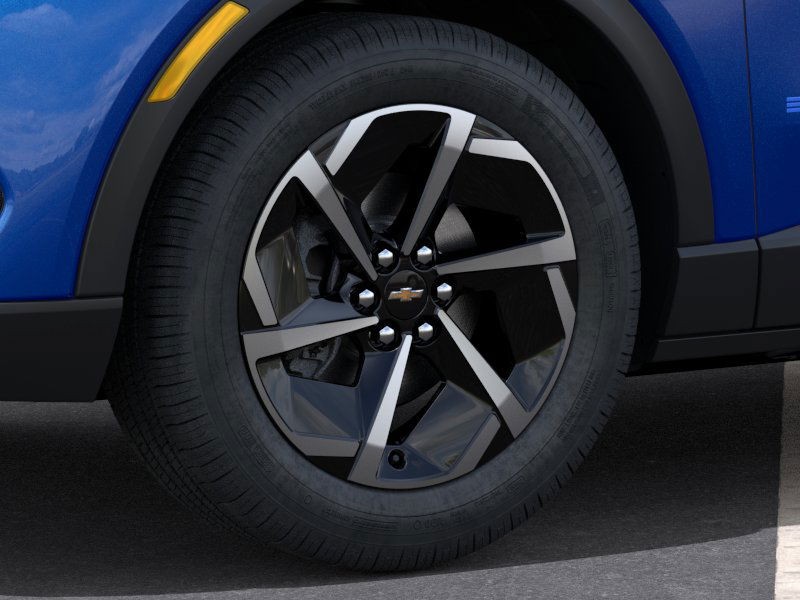 Chevrolet Equinox EV Vehicle Full-screen Gallery Image 9