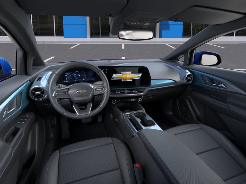 Chevrolet Equinox EV Vehicle Full-screen Gallery Image 15