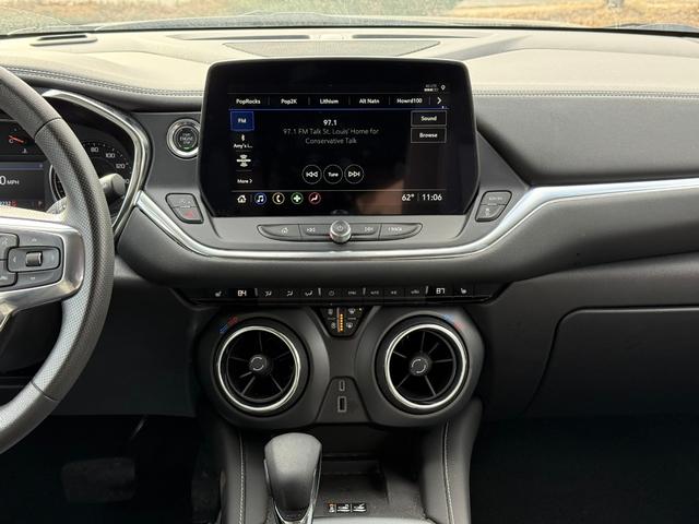 Chevrolet Blazer Vehicle Full-screen Gallery Image 8