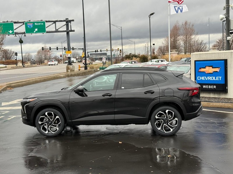 Chevrolet Trax Vehicle Full-screen Gallery Image 2