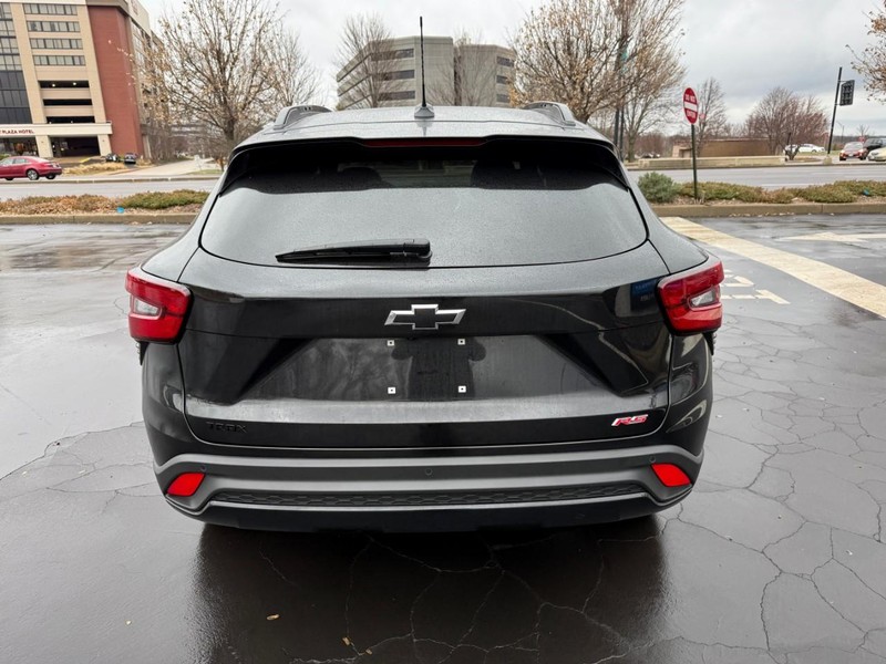 Chevrolet Trax Vehicle Full-screen Gallery Image 7