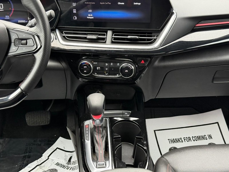 Chevrolet Trax Vehicle Full-screen Gallery Image 14