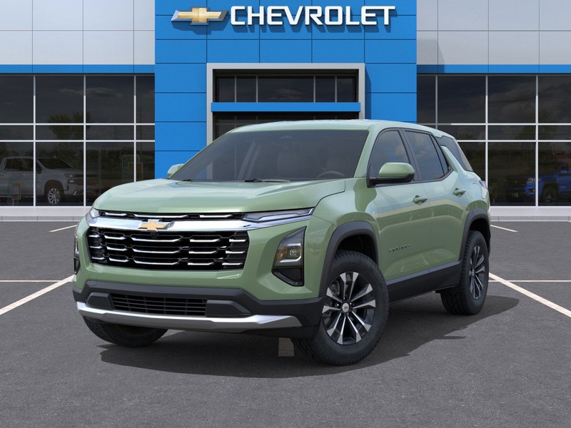 Chevrolet Equinox Vehicle Full-screen Gallery Image 6