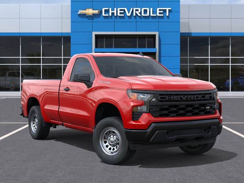 Chevrolet Silverado 1500 Vehicle Full-screen Gallery Image 7