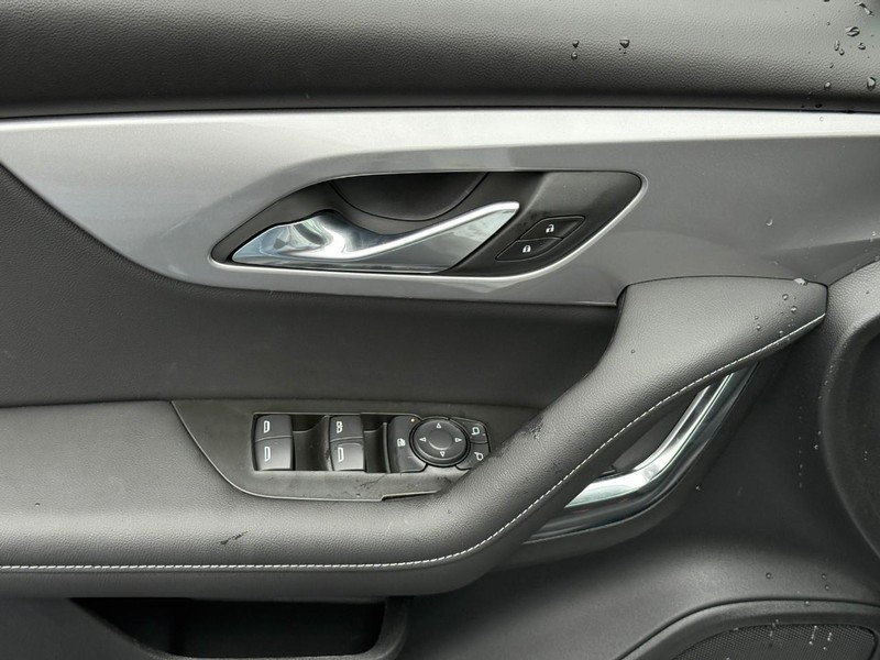 Chevrolet Blazer Vehicle Full-screen Gallery Image 10