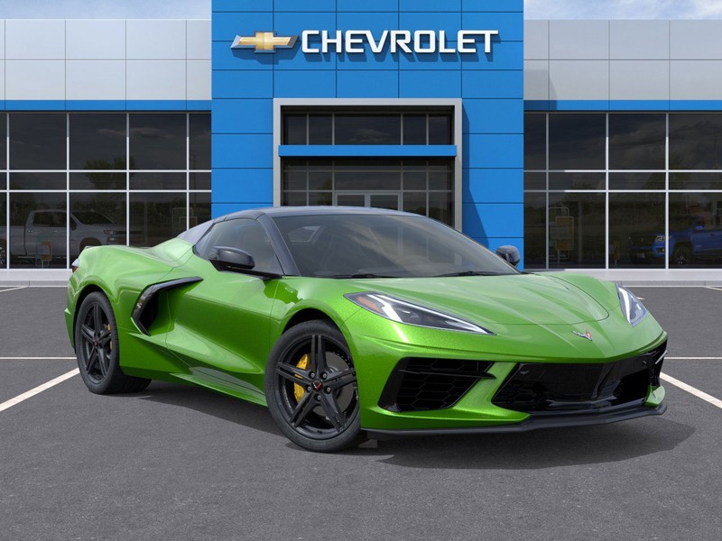 Chevrolet Corvette Vehicle Full-screen Gallery Image 7