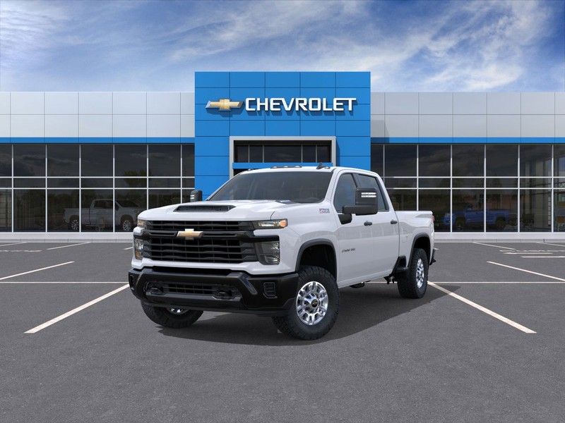 Chevrolet Silverado 2500HD Vehicle Full-screen Gallery Image 8