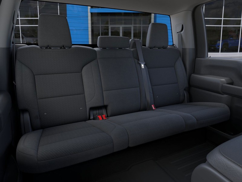 Chevrolet Silverado 2500HD Vehicle Full-screen Gallery Image 17