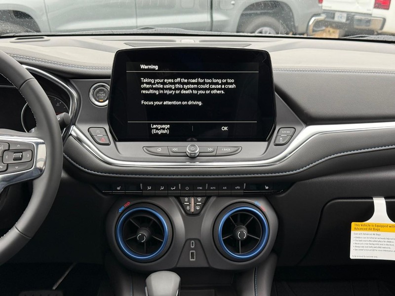 Chevrolet Blazer Vehicle Full-screen Gallery Image 8