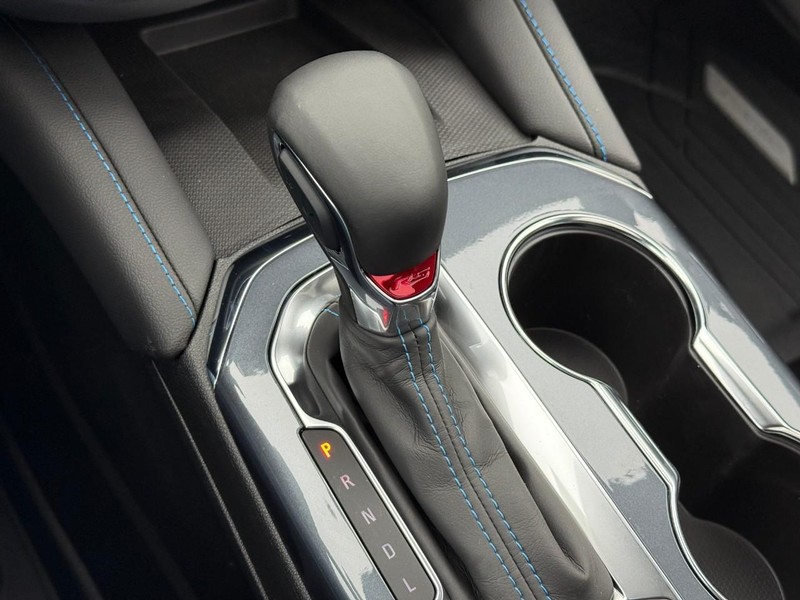 Chevrolet Blazer Vehicle Full-screen Gallery Image 15