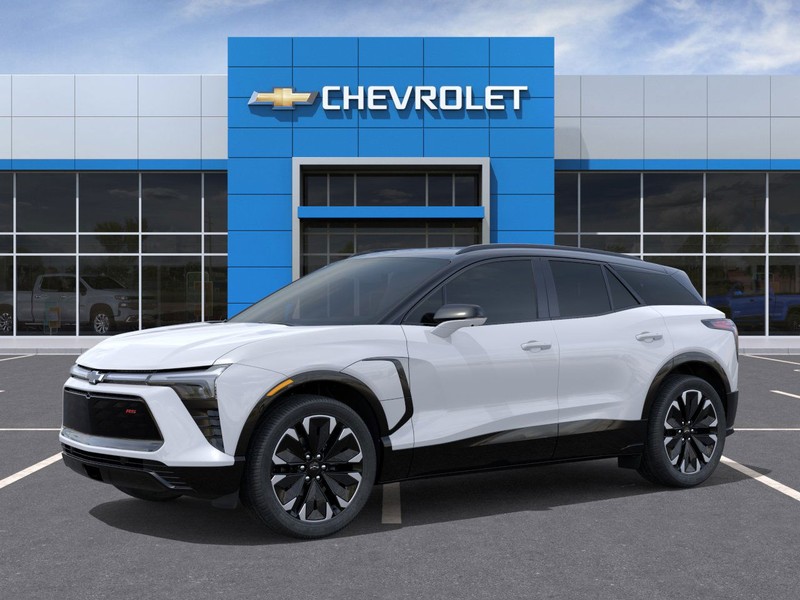 Chevrolet Blazer EV Vehicle Full-screen Gallery Image 2