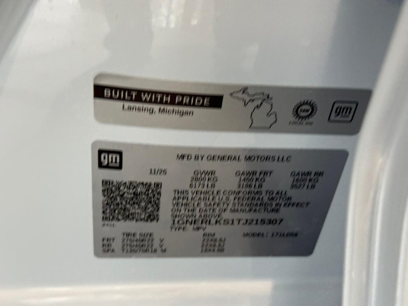 Chevrolet Traverse Vehicle Full-screen Gallery Image 10