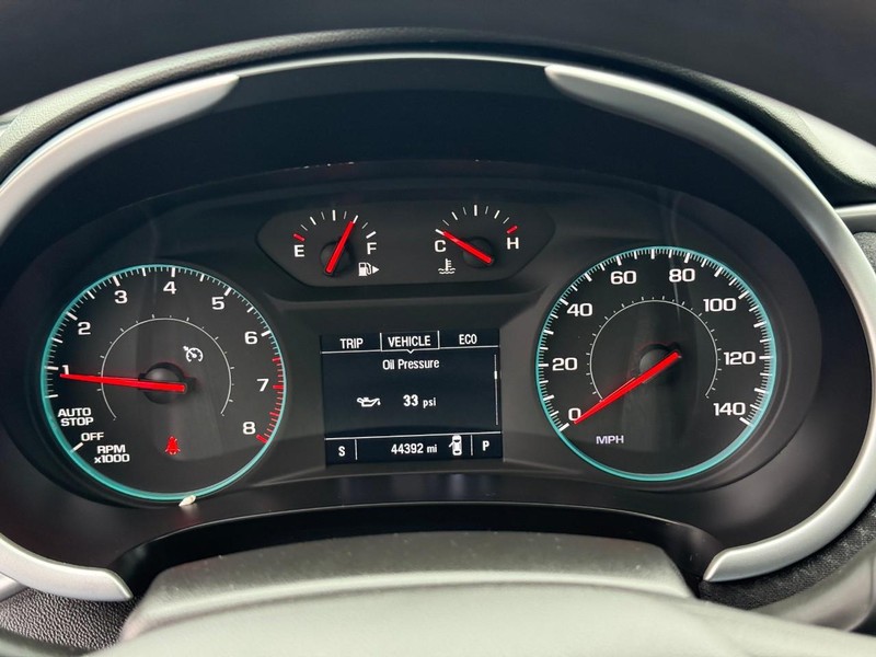 Chevrolet Malibu Vehicle Full-screen Gallery Image 20