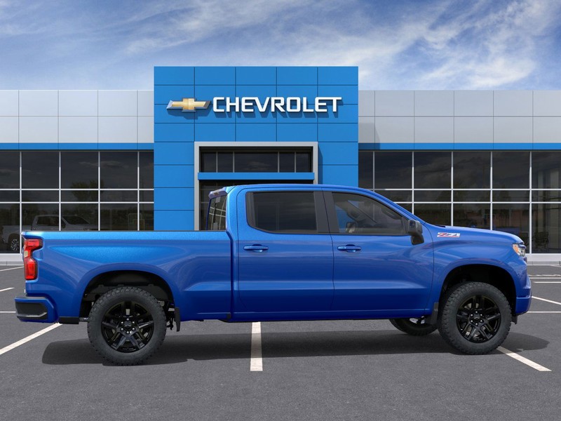 Chevrolet Silverado 1500 Vehicle Full-screen Gallery Image 5