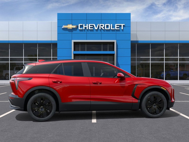 Chevrolet Blazer EV Vehicle Full-screen Gallery Image 5