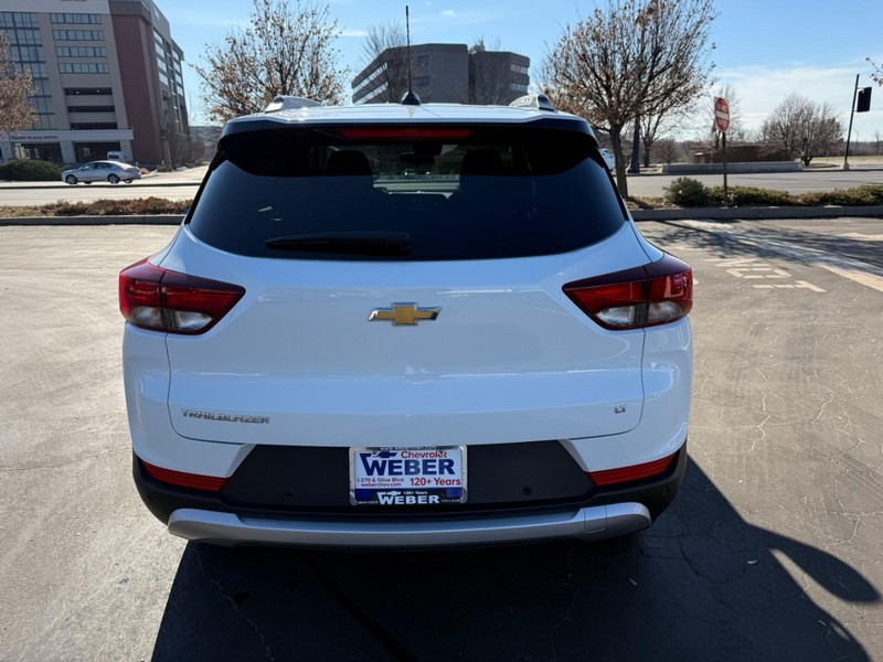 Chevrolet TrailBlazer Vehicle Full-screen Gallery Image 7