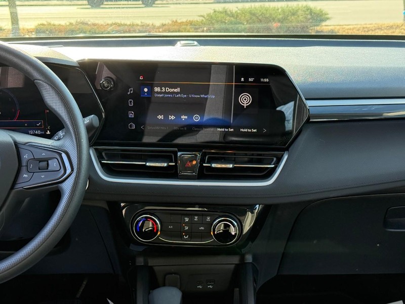 Chevrolet TrailBlazer Vehicle Full-screen Gallery Image 14