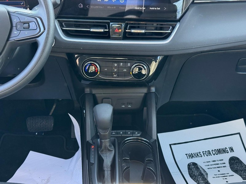 Chevrolet TrailBlazer Vehicle Full-screen Gallery Image 15