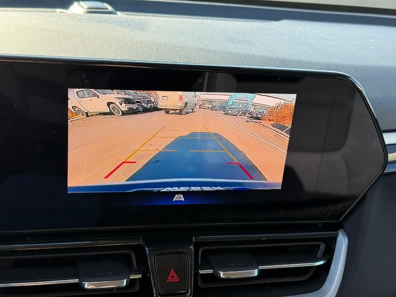 Chevrolet TrailBlazer Vehicle Full-screen Gallery Image 23