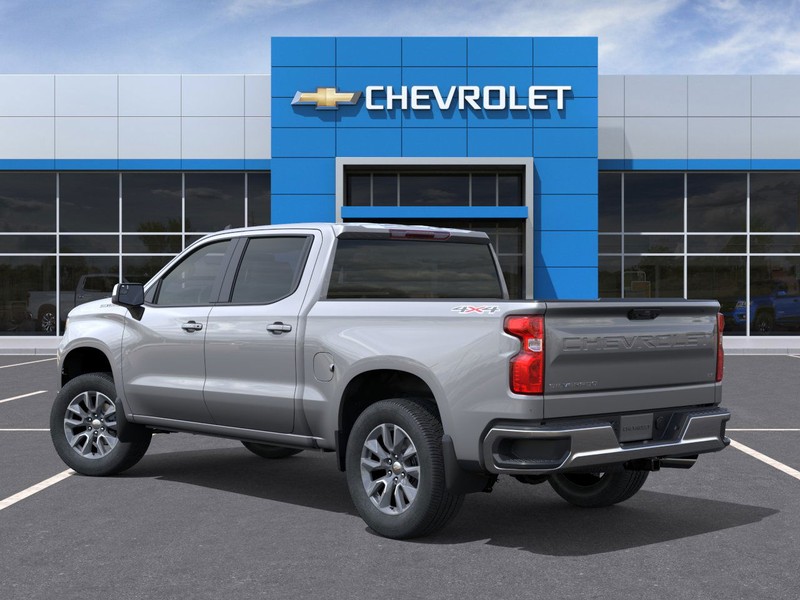 Chevrolet Silverado 1500 Vehicle Full-screen Gallery Image 3