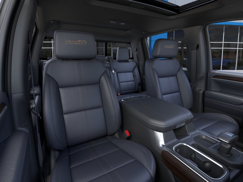 Chevrolet Silverado 1500 Vehicle Full-screen Gallery Image 16