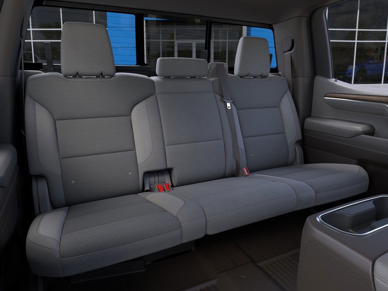 Chevrolet Silverado 1500 Vehicle Full-screen Gallery Image 17