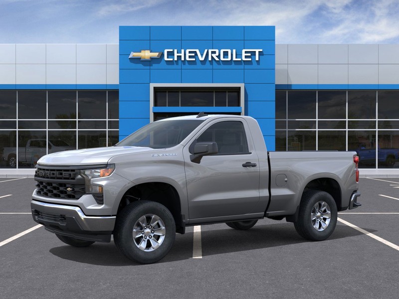 Chevrolet Silverado 1500 Vehicle Full-screen Gallery Image 2