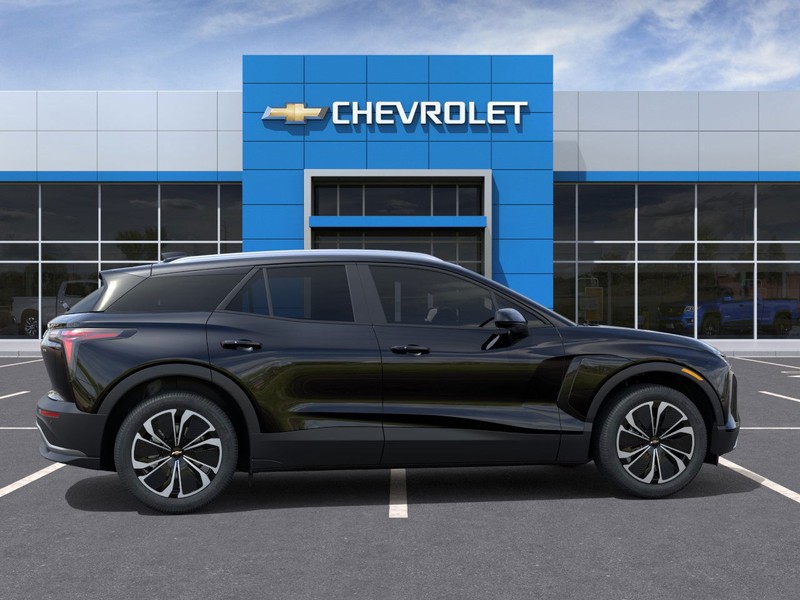 Chevrolet Blazer EV Vehicle Full-screen Gallery Image 5