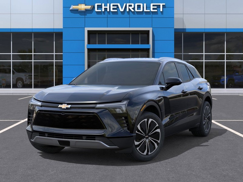 Chevrolet Blazer EV Vehicle Full-screen Gallery Image 6
