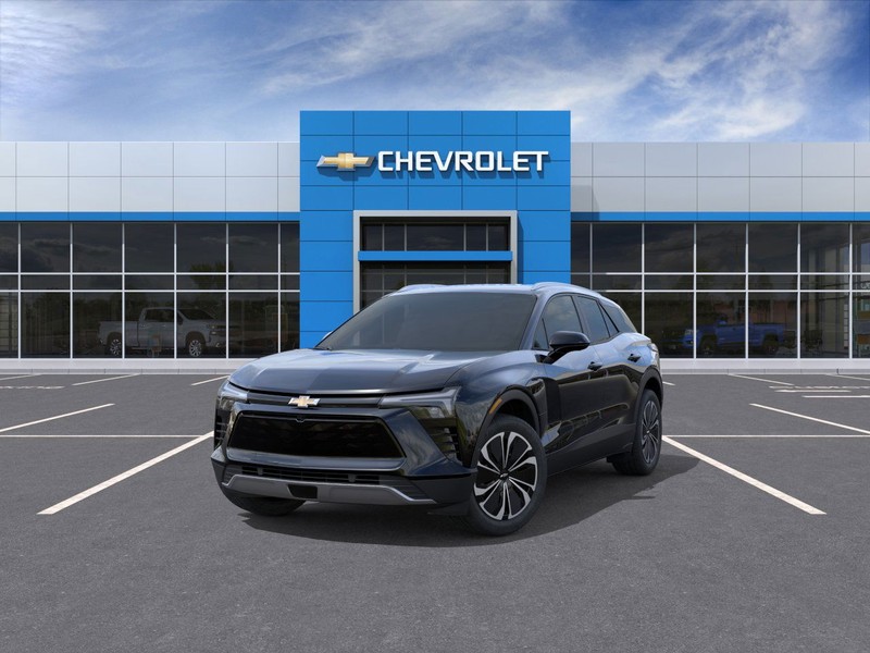 Chevrolet Blazer EV Vehicle Full-screen Gallery Image 8