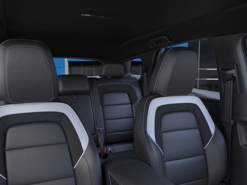 Chevrolet Blazer EV Vehicle Full-screen Gallery Image 24