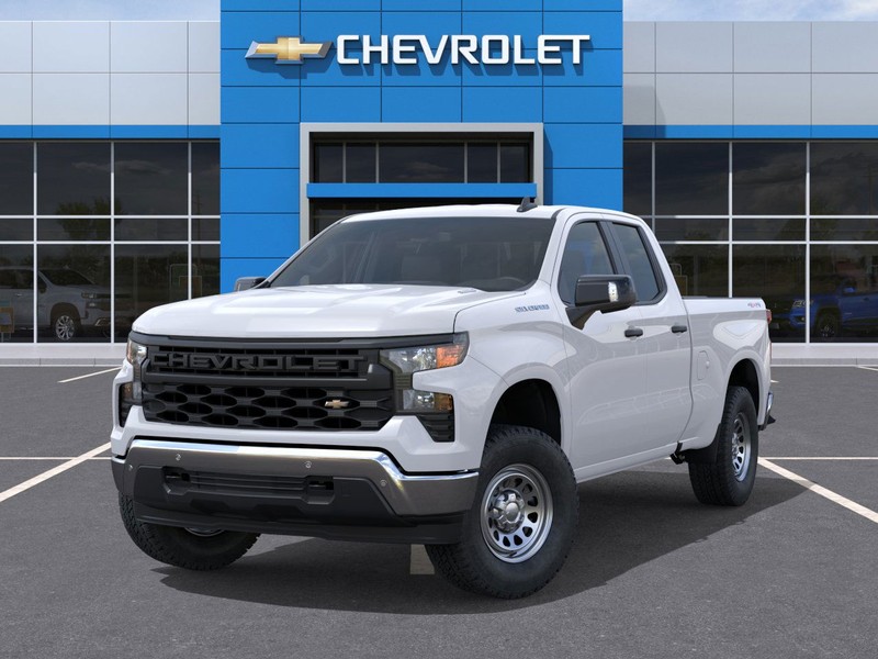 Chevrolet Silverado 1500 Vehicle Full-screen Gallery Image 6