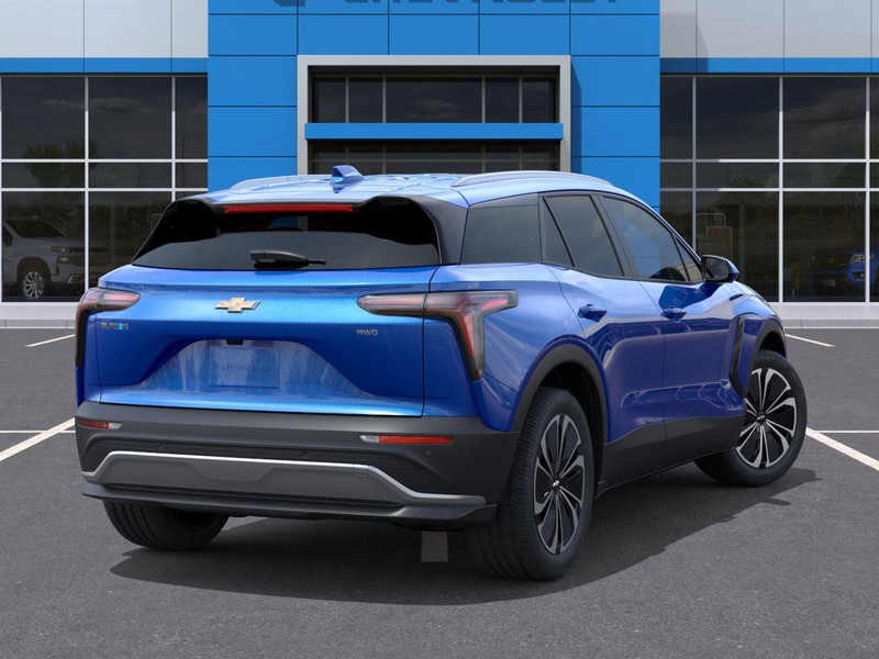 Chevrolet Blazer EV Vehicle Full-screen Gallery Image 4