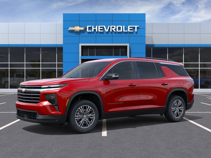 Chevrolet Traverse Vehicle Full-screen Gallery Image 2