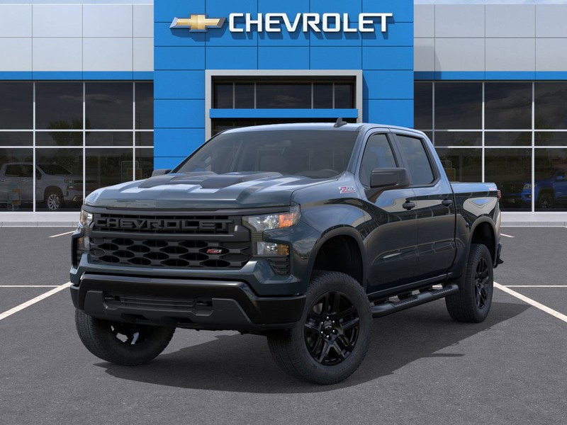 Chevrolet Silverado 1500 Vehicle Full-screen Gallery Image 6