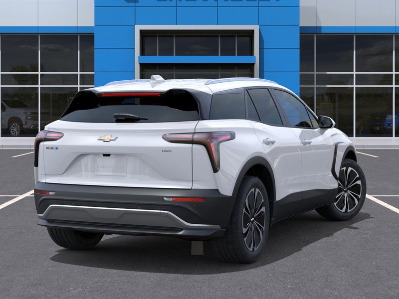 Chevrolet Blazer EV Vehicle Full-screen Gallery Image 4