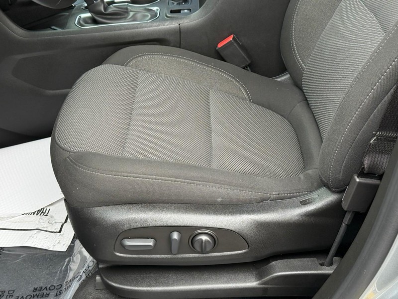 Chevrolet Traverse Vehicle Full-screen Gallery Image 19