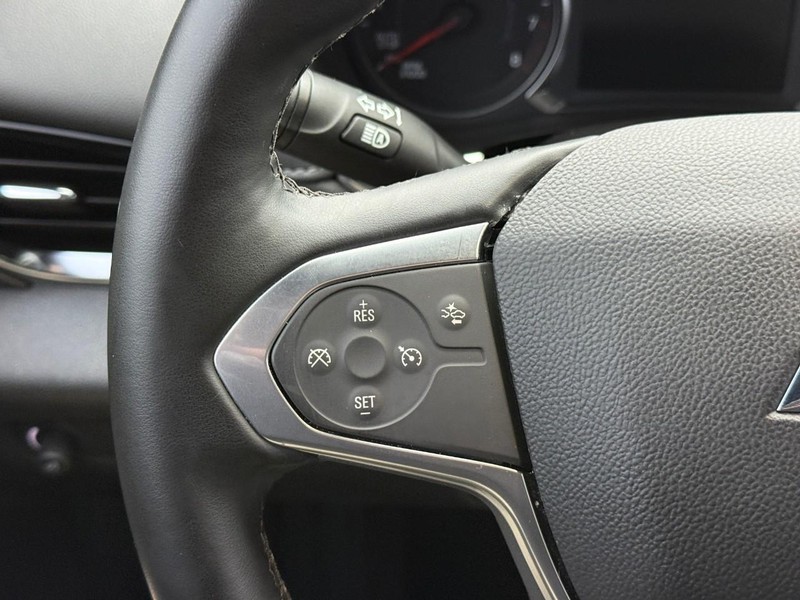 Chevrolet Traverse Vehicle Full-screen Gallery Image 22