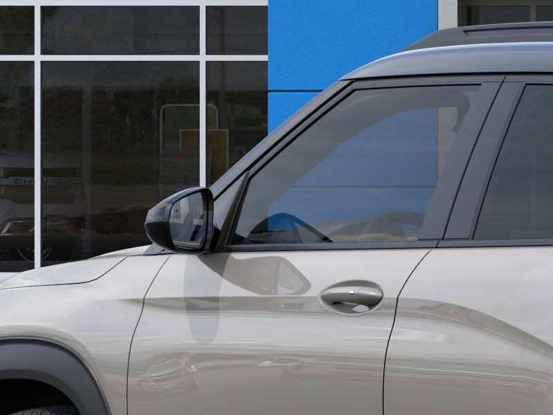 Chevrolet Trailblazer Vehicle Full-screen Gallery Image 12