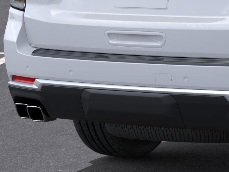 Chevrolet Suburban Vehicle Full-screen Gallery Image 14