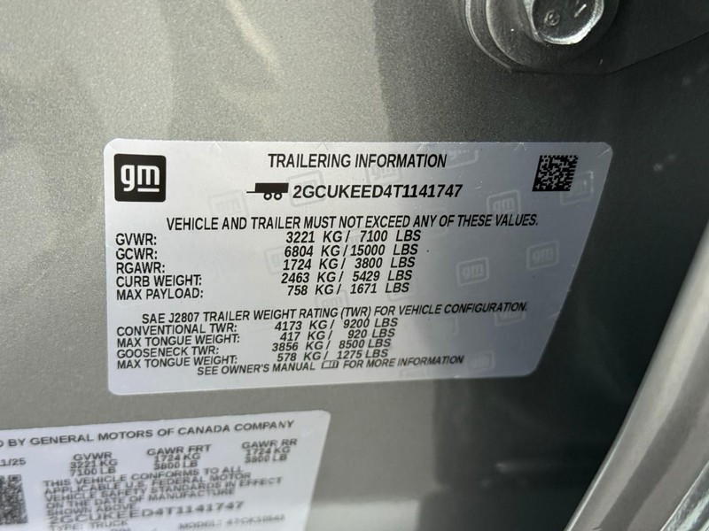 Chevrolet Silverado 1500 Vehicle Full-screen Gallery Image 17