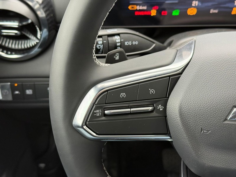 Chevrolet Blazer EV Vehicle Full-screen Gallery Image 11