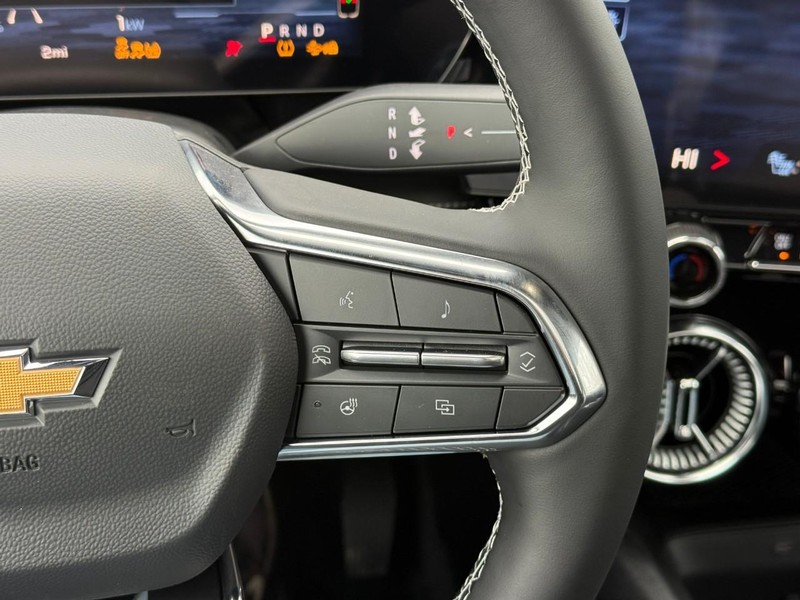 Chevrolet Blazer EV Vehicle Full-screen Gallery Image 12