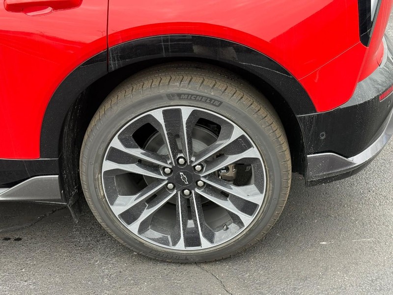 Chevrolet Blazer EV Vehicle Full-screen Gallery Image 4